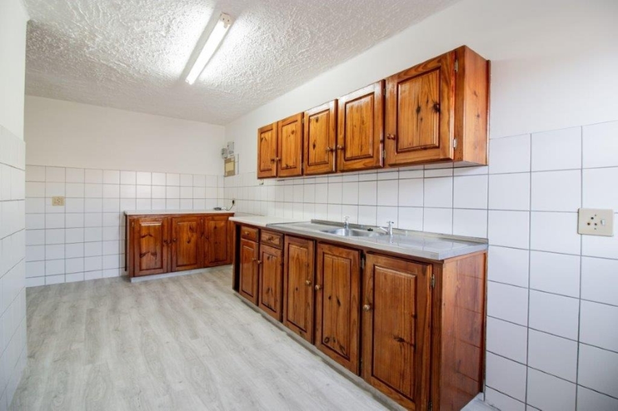 To Let 3 Bedroom Property for Rent in Beacon Bay Eastern Cape